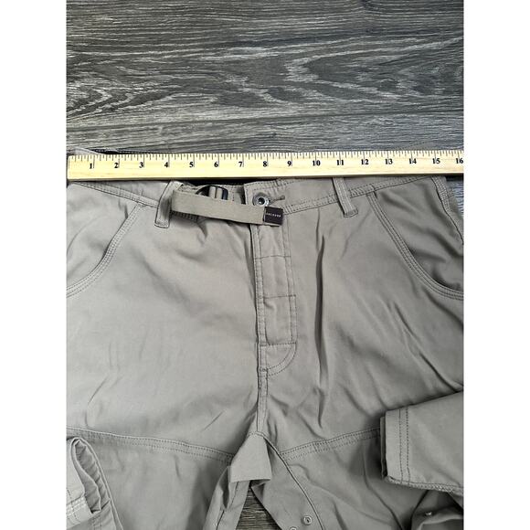 PrAna Pants Mens 32x30 Tan Straight Leg Cargo Outdoor Workwear Hiking Logo Fish - Picture 5 of 9